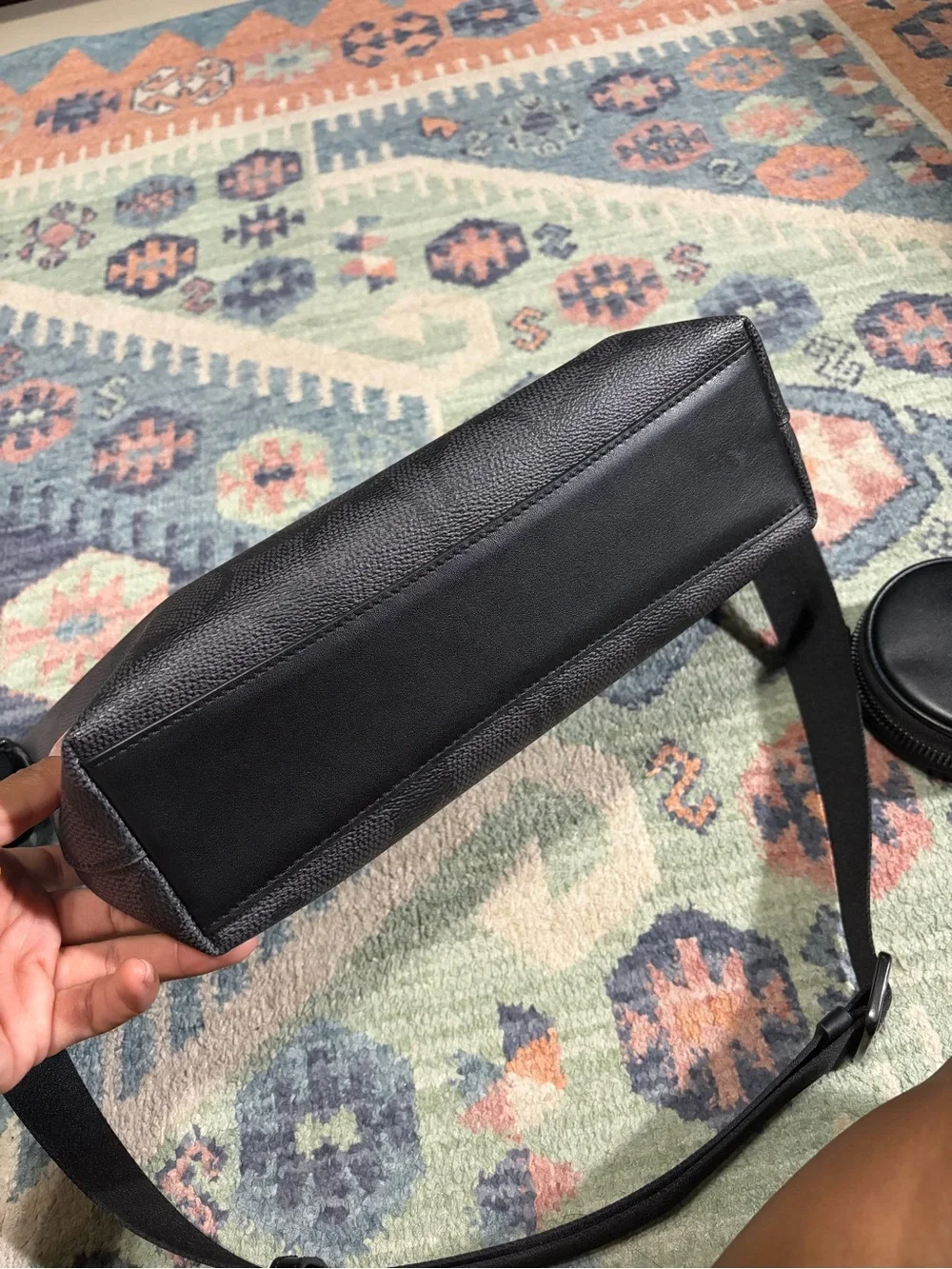 Small Finn Crossbody Bag